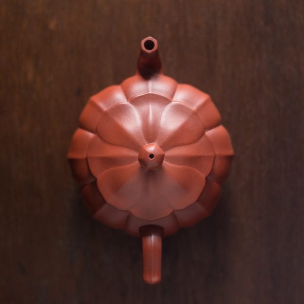 ling hua tea pot 菱花壶 - Image 3