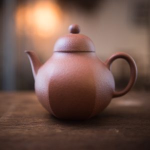 Hexagonal pear shape teapot 六方梨形壶