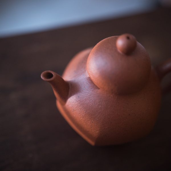 Hexagonal pear shape teapot 六方梨形壶 - Image 3