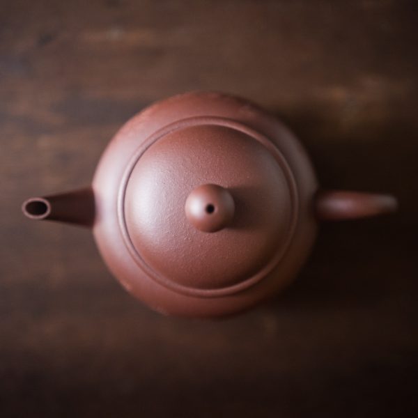 Shui ping teapot with carving 刻绘水平壶 - Image 3