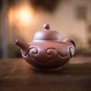 Ruyi Hua Ying teapot 如意华颖壶