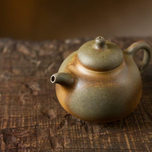 Ru ding teapot 乳鼎壶 - Image 4