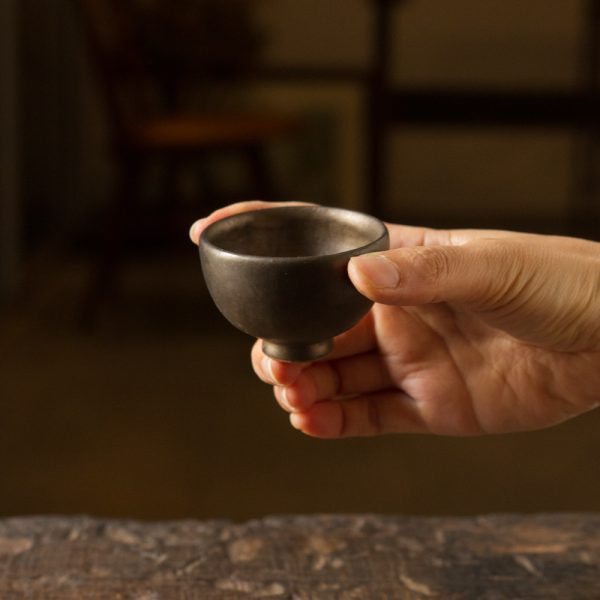 Black gold glaze tea cup 黑金釉茶杯 - Image 2