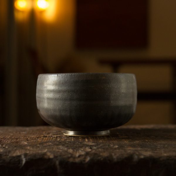 Black green Chawan 黑底墨绿釉茶碗