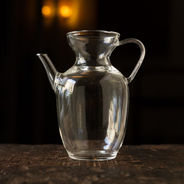 Song glass pitcher 宋执壶